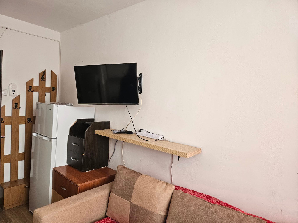 Camera in zona TRACTORUL