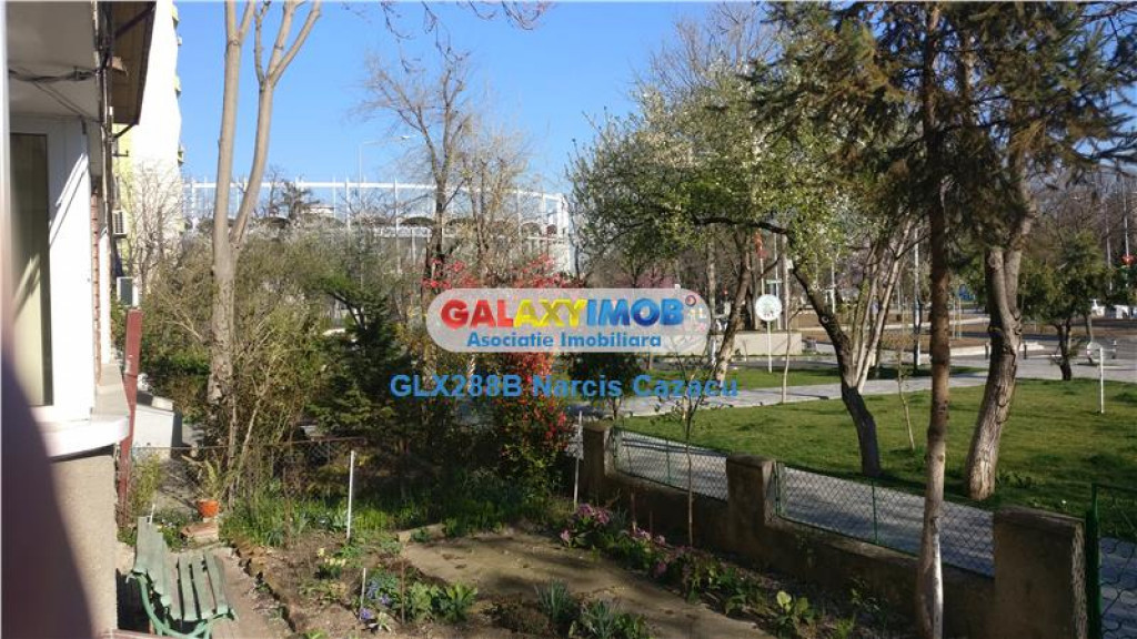 Maior Coravu Arena Nationala Garsoniera de inchiriat parter