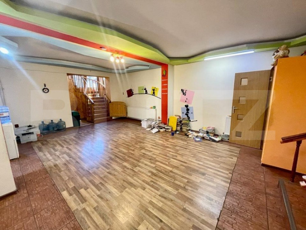 Casă individuală, 300 mp, zona Piața Cluj