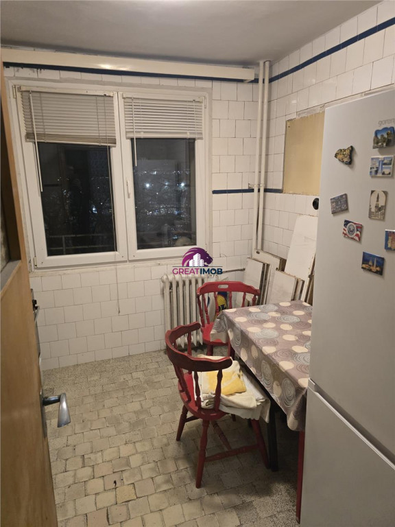 APARTAMENT 3 CAMERE PTA OBOR