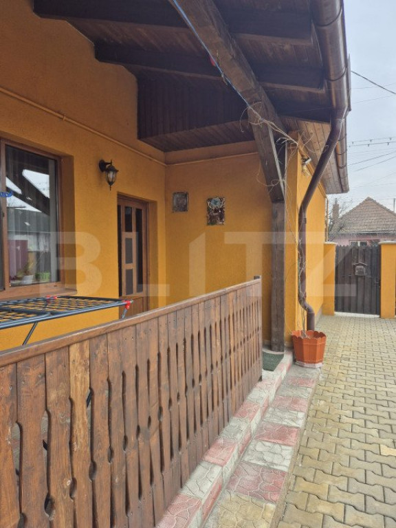 Casa cu 3 camere, 100 mp, zona Unirii-Penny