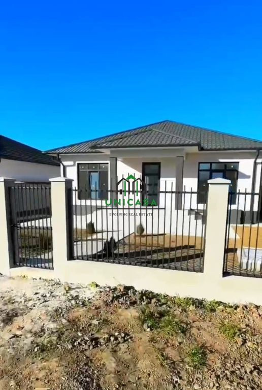 Casa Mihaesti/ Centru /4 camere