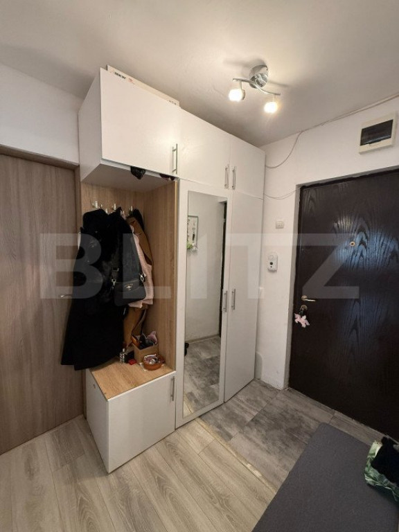 Apartament 2 camere, 50 mp, decomandat, zona 9 Mai