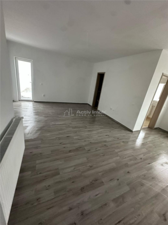 Garsoniera 40mp imobil nou Sos. Salaj