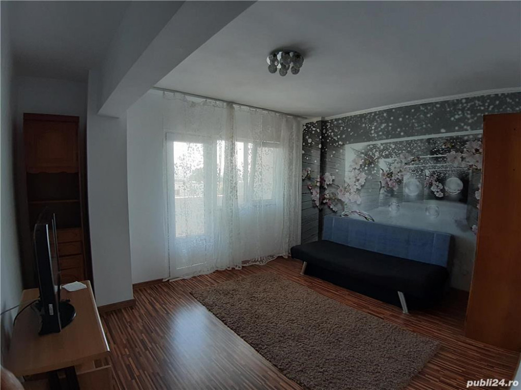 Grasoniera spatioasa, renovata, zona Narcisa