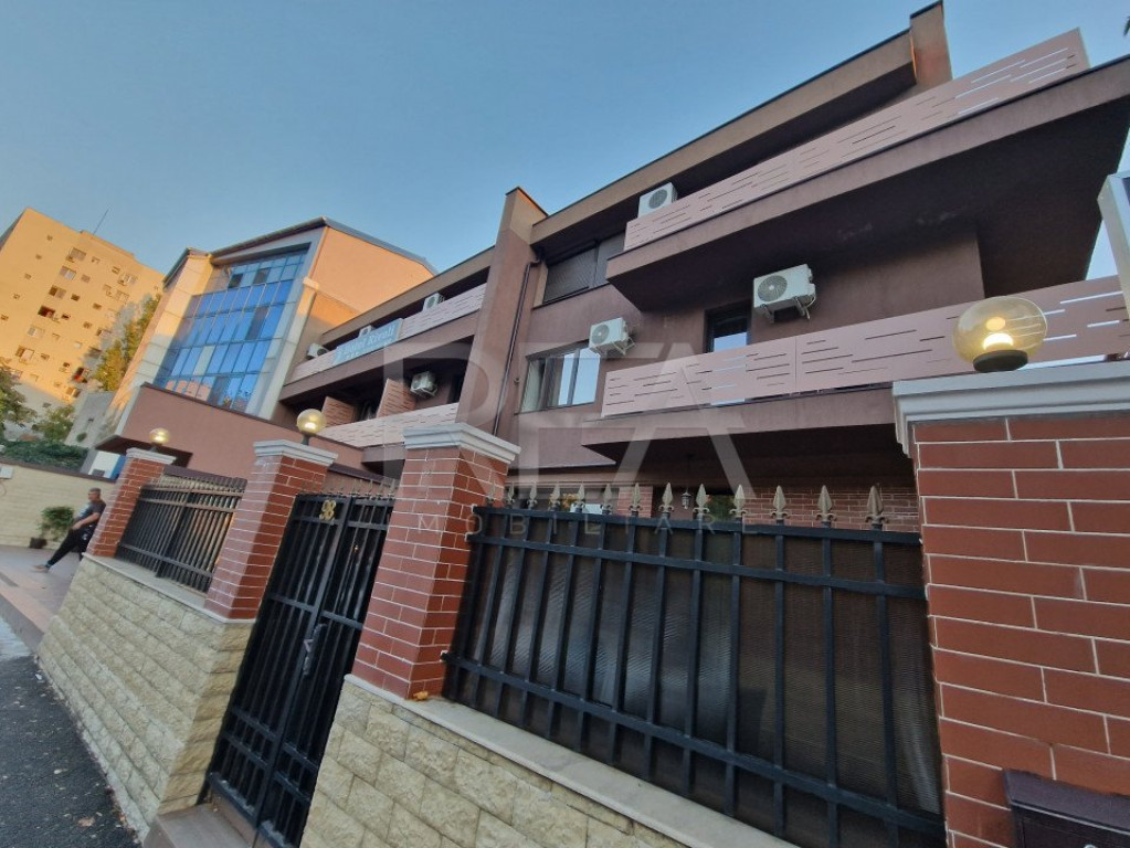 R.E.A Imobiliare | Vanzare hotel de 3 stele