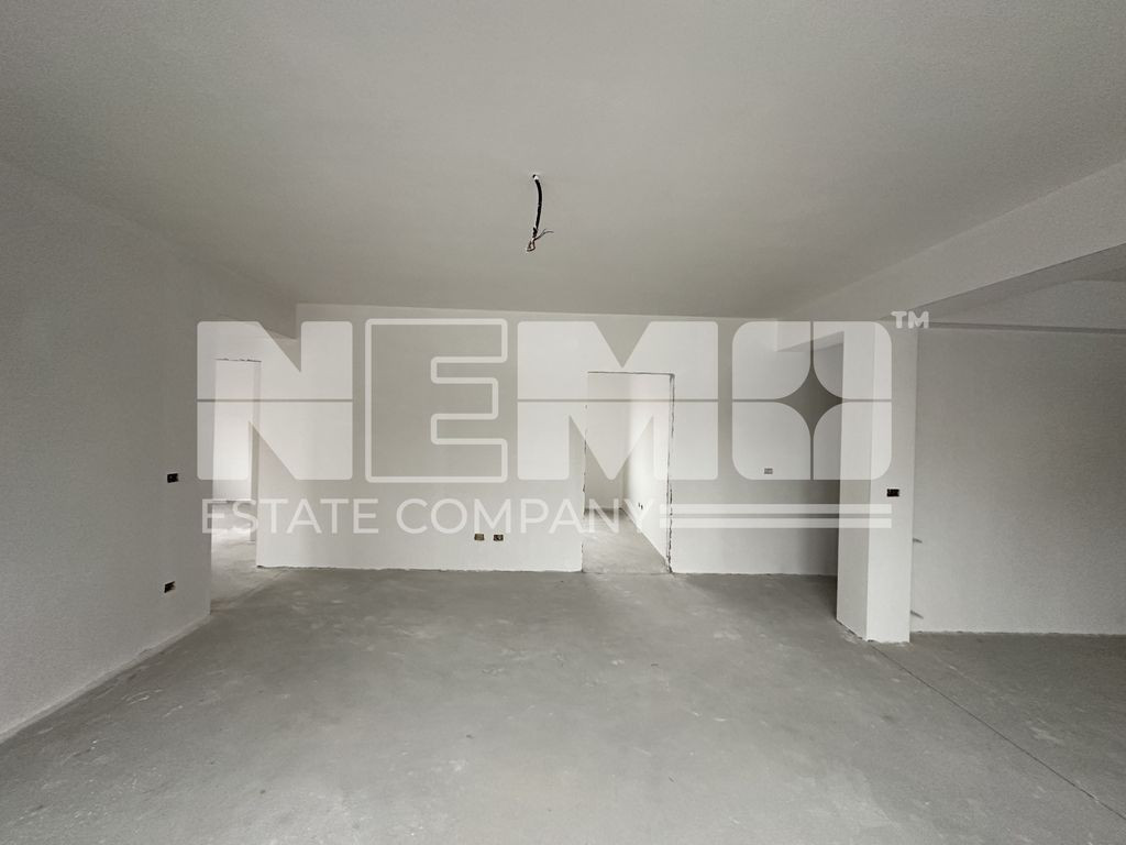 APARTAMENT 4 CAMERE | 2 BAI | 2 CAMERE TEHNICE | ETAJ 1