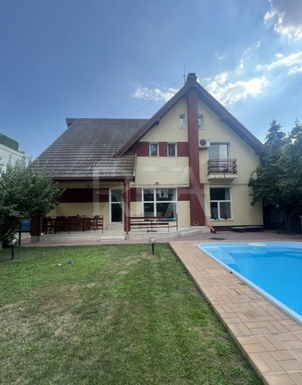 Vila individuala, P+1+M, cu piscina si garaj | Erou Iancu Ni