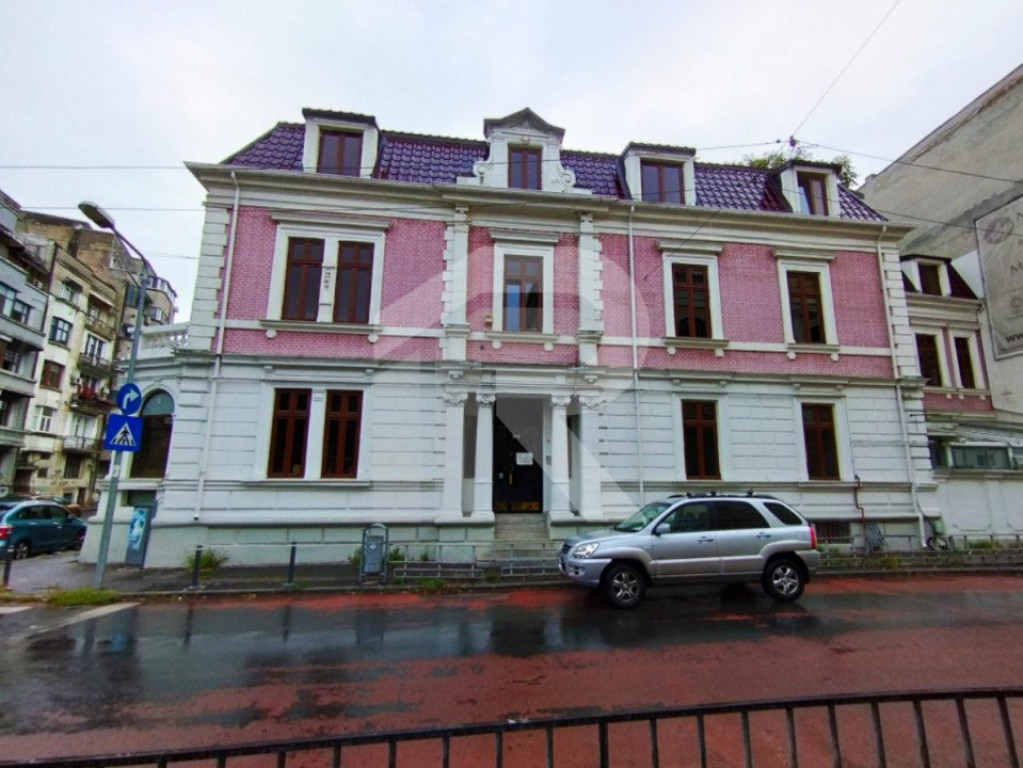 OCAZIE VILA 425MP INTERBELICA RENOVATA UNIRII INCHIRIATA 5 A