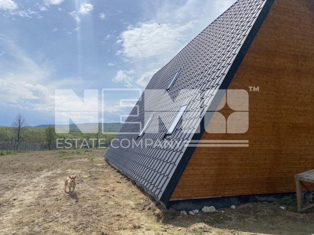 Cabană de vânzare - Hardic - Zonă Superbă