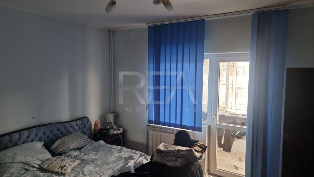 Apartament 3 camere 2/3, anvelopat, centrala, zona Pacii, st