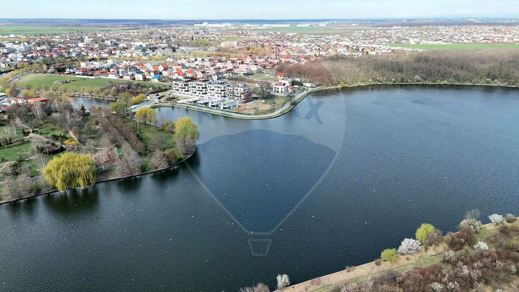 Investitie teren Mogosoaia, cu deschidere la Lacul Chitila