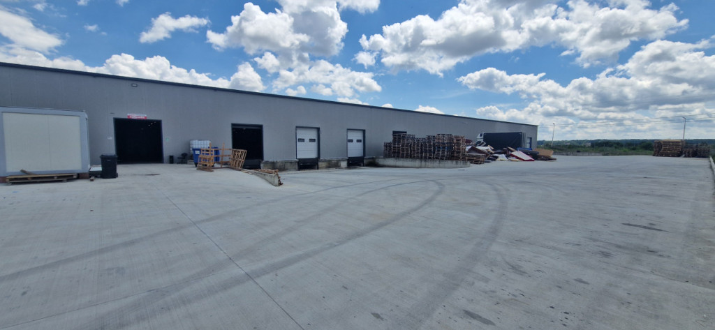 Hala 6300 m.p. + Birouri 1480 m.p. | A1 km 23