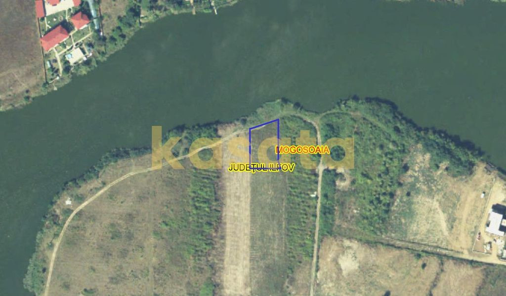 Teren de Vânzare 1220 Mp. cu deschidere la Lacul Mogoșoaia