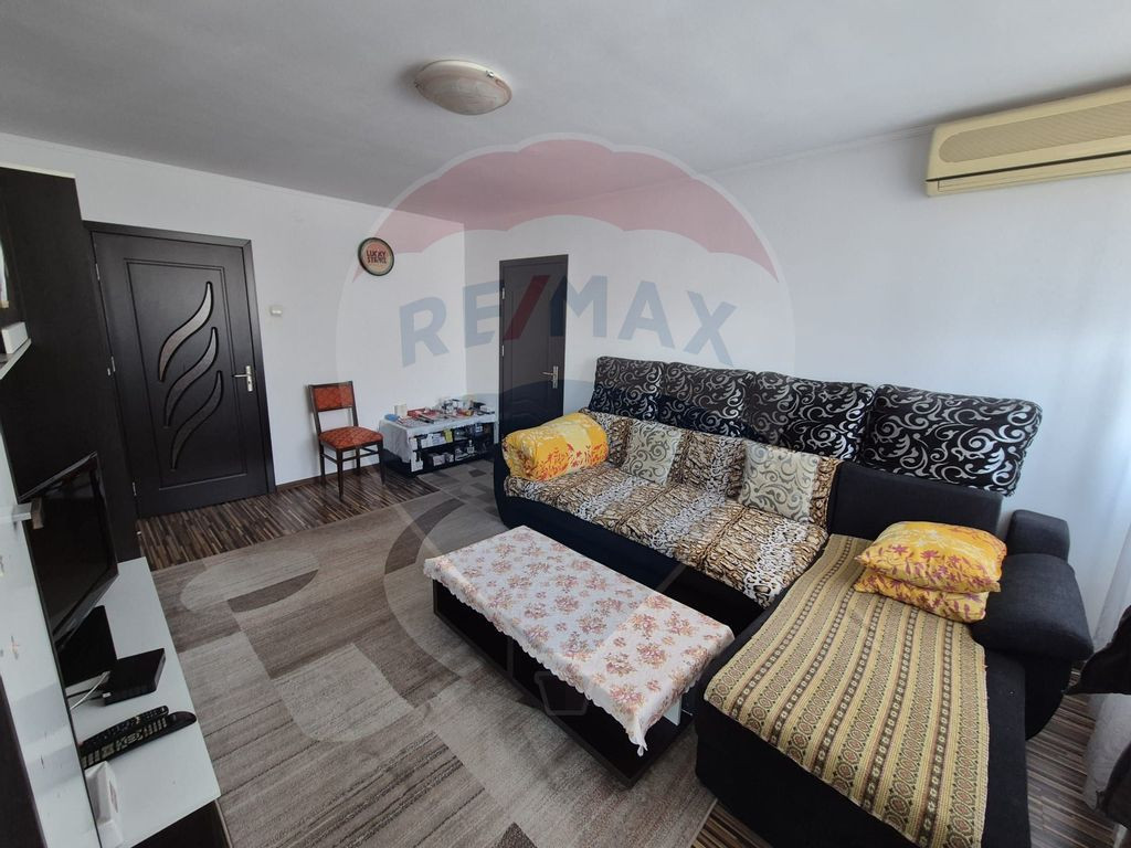 Apartament 3 camere de inchiriat- mobilat/utilat – Titan