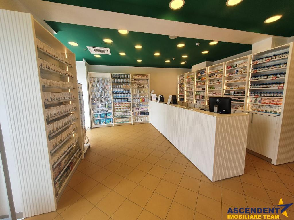 LIVE! Potential:Farmacie echipata, accesorizata Licenta acti