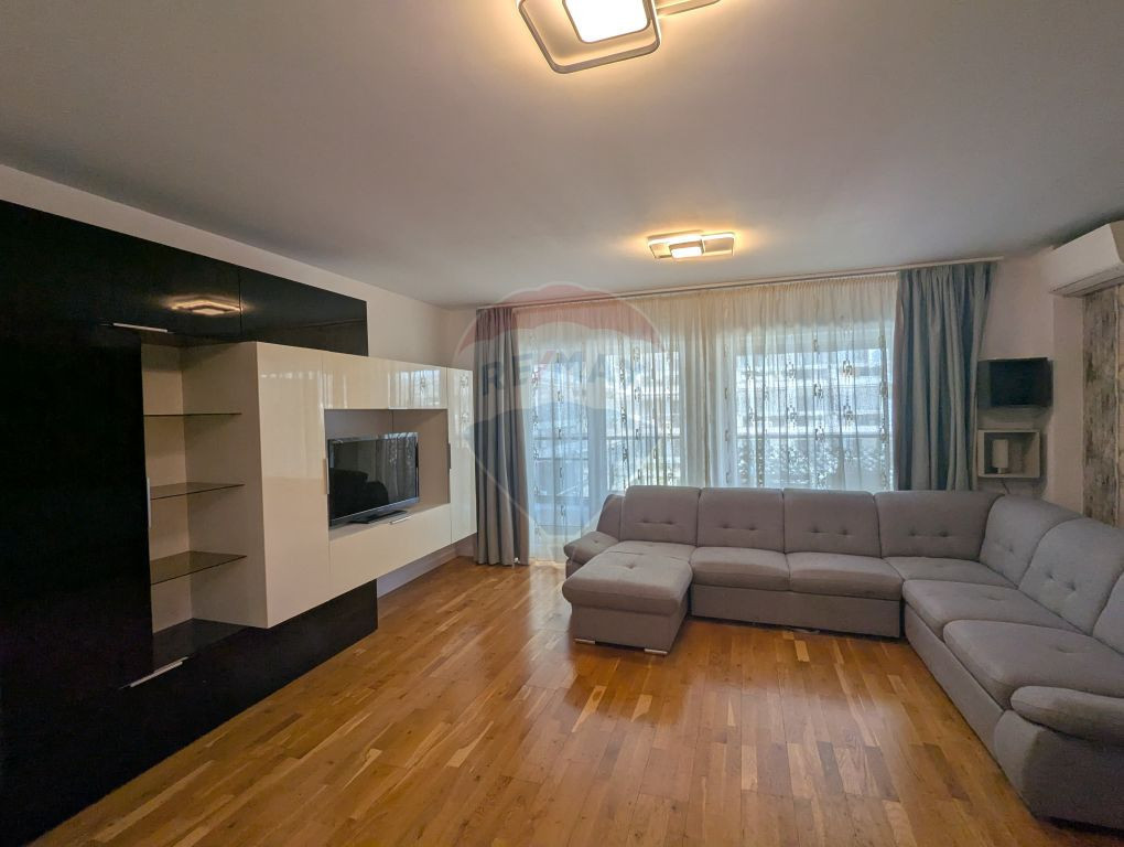 Apartament cu 3 camere superb de inchiriat in New Town Re...