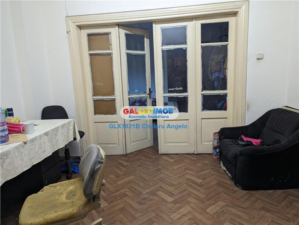Calea Ferentari casa 4 camere 92mp,teren 200mp,toate utilita