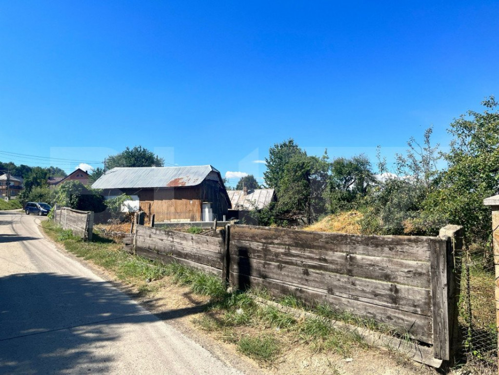 Teren intravilan de vanzare, 484 mp, front 27 ml, zona Sf Il