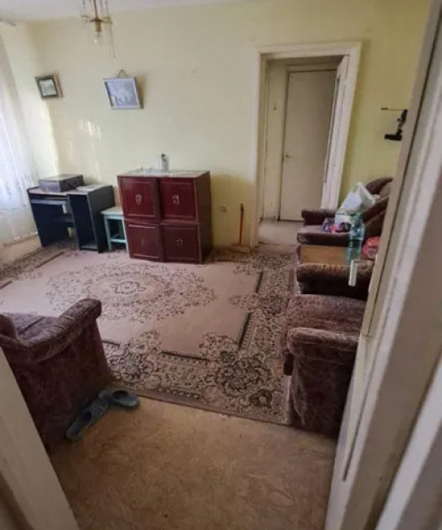 Apartament 2 camere confort 2, Viziru 3, necesita renovare