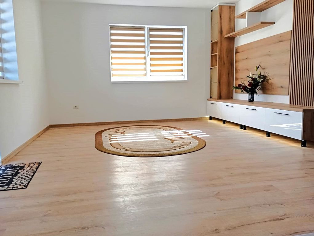 Ap 2 camere Subcetate Sanpetru