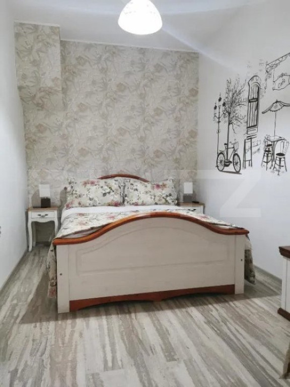 De vanzare doua garsoniere, 2 camere, 30 mp, zona ultracentr