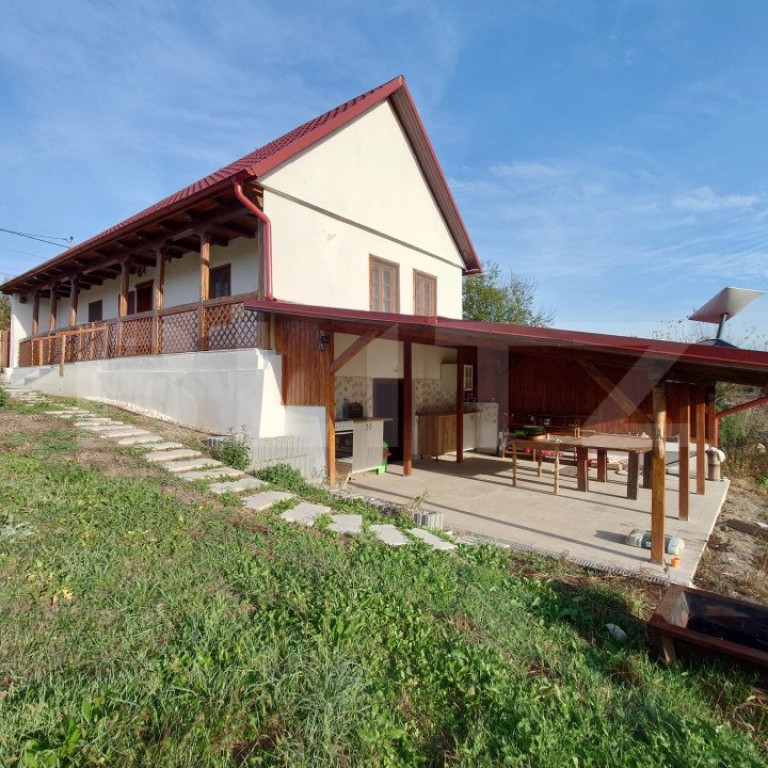 Casă de vacanță, Brestovăț