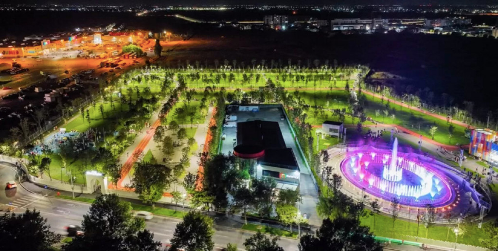 Apartament 2 camere sector 4 parc