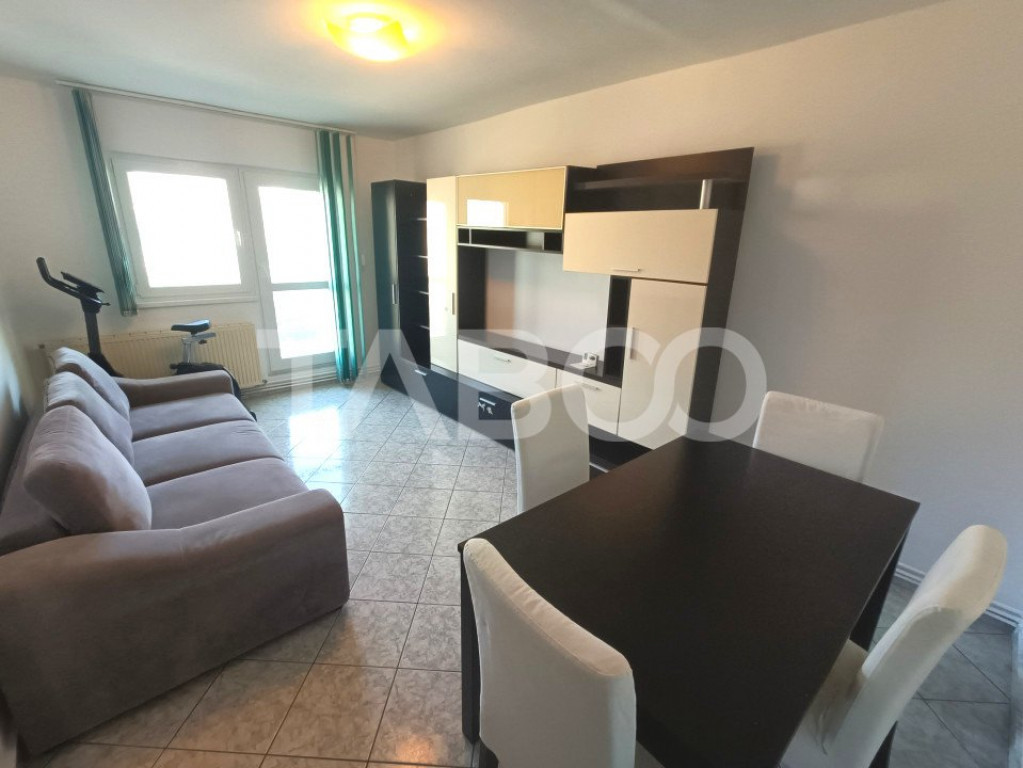 Apartament pentru familie - 4 camere 2 bai - etaj 2 - zona V