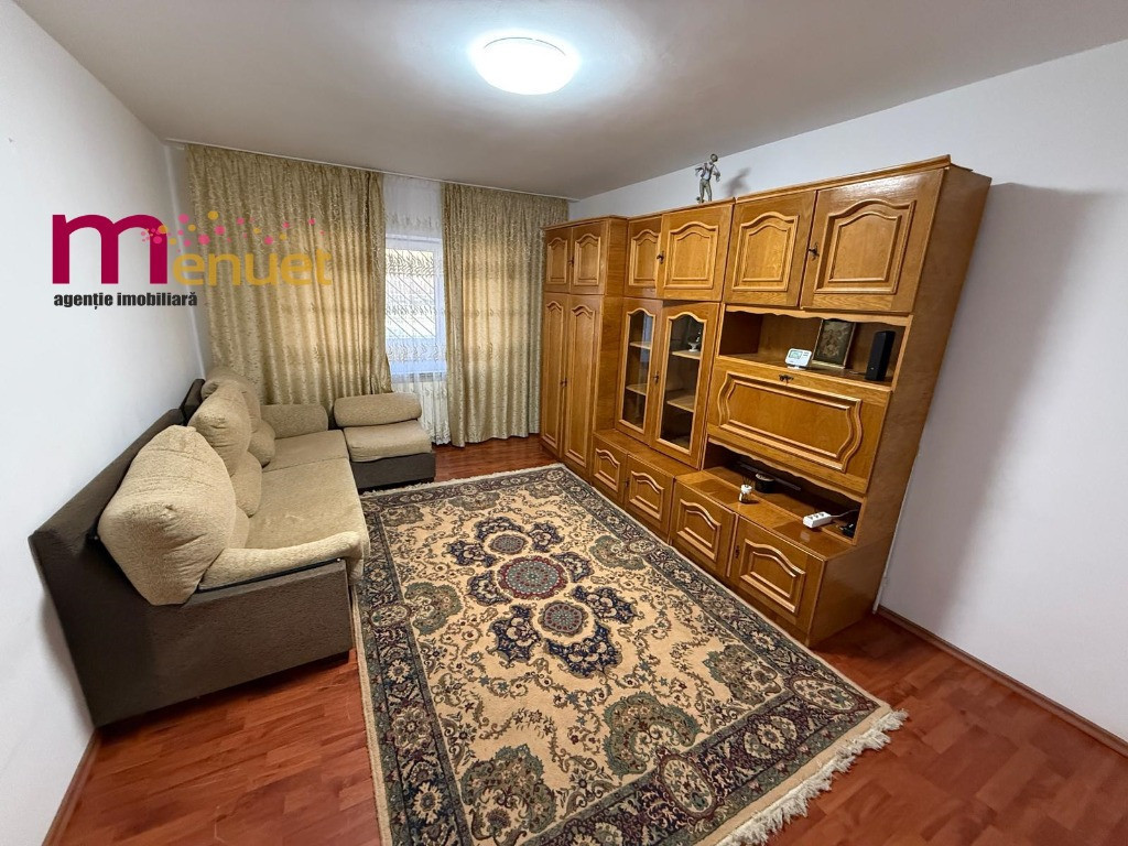 Apartament 3 camere,zona C5,parter