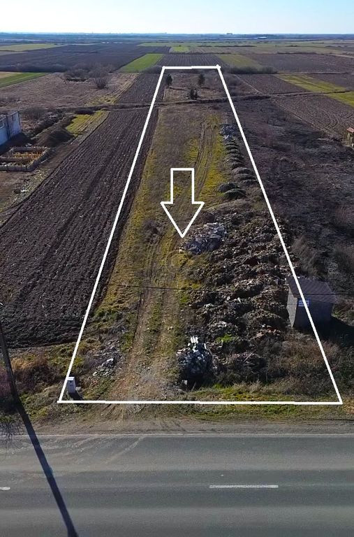 Teren intravilan de vanzare 5000MP la Soseaua Principala ...