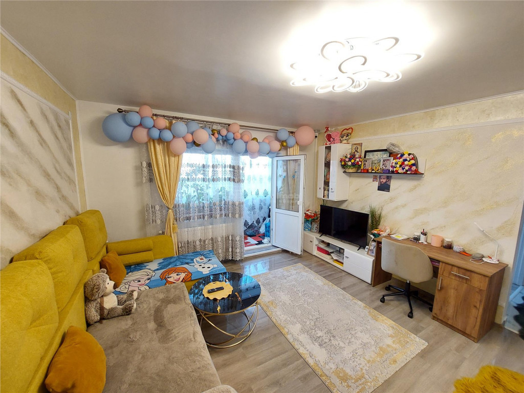 2 camere, etaj 1, 55 mp, renovat-mobilat-utilat, Bld.Digului