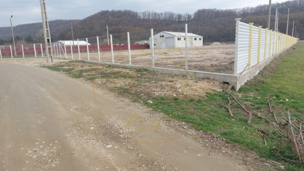 0% Comision - INCHIRIERE HALA si TEREN pe Strada ARGESULU