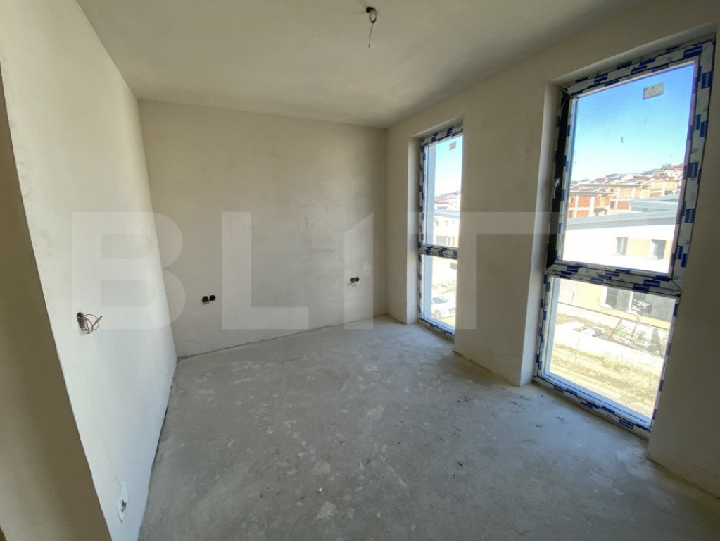 Apartament 2 camere, 75 mp, decomandat, zona Livada Meses