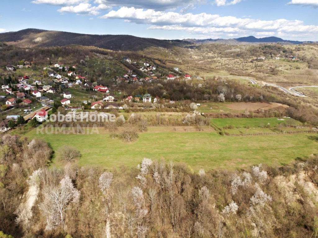Mountain Plateau - 23.345 SQM - Exclusive Estate | Jud Praho