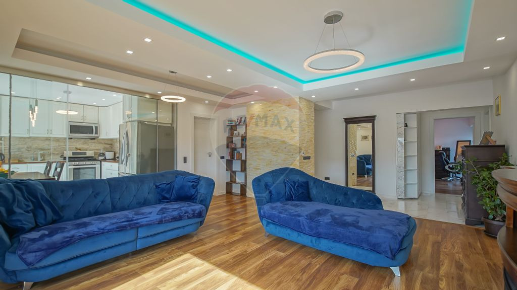 COMISION 0% | Penthouse zona Coresi - Tractorul - Terasa ...