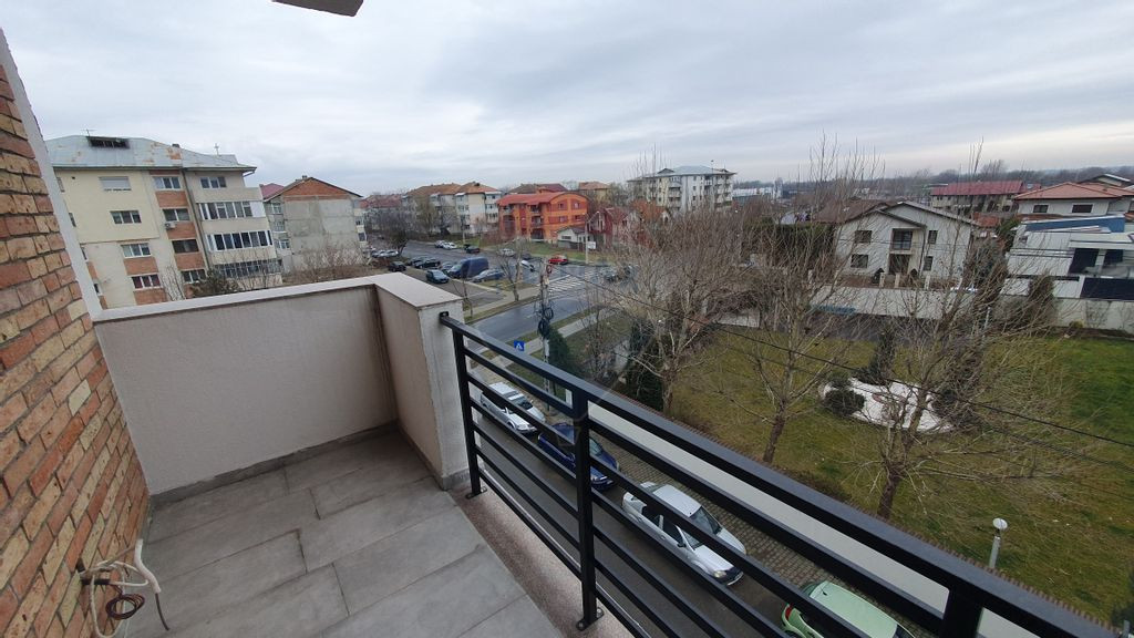 Apartament cu 3 camere SUD, Finalizat, Comision 0%