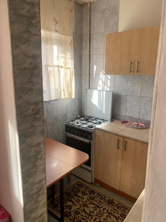 Garsoniera 24 mp, etaj 3 din 4 str. Cernei, Marasti