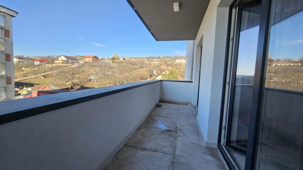 Apartament 2 camere 43 mp+balcon 7,9 mp,et.2/4 lift B-dul Muncii