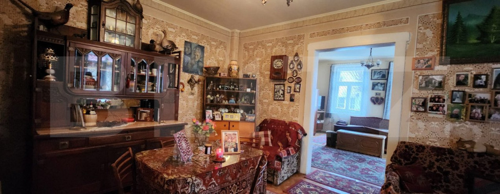 Casa cu 3 camere la doar 2 minute de CENTRU