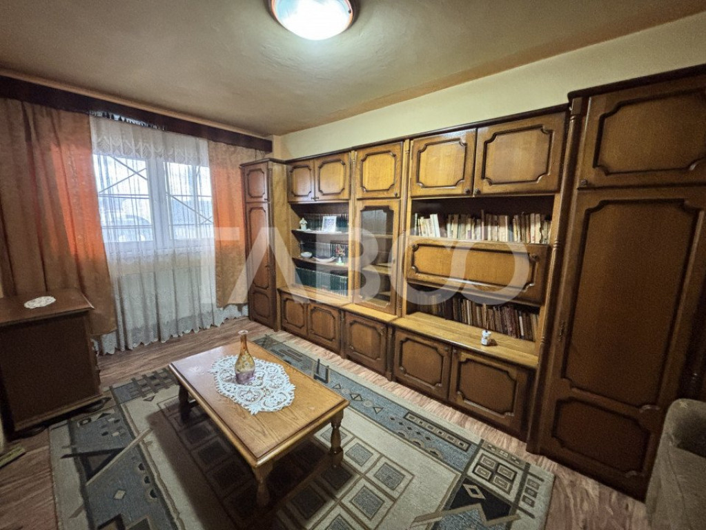 De inchiriat apartament cu 2 camere 55 mpu zona Terezian Sib