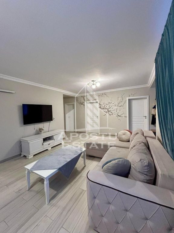 Casa individuala cu 4 camere si teren de 740mp, Mosnita V...