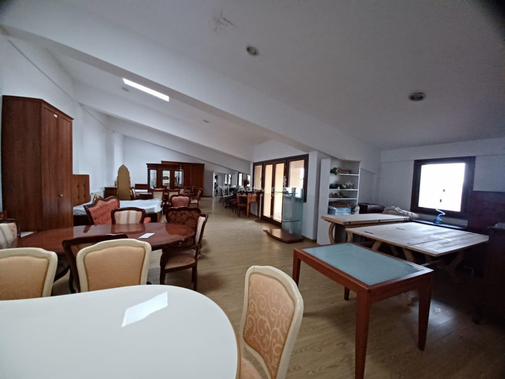 Hala Industriala Showroom Otopeni- Therme