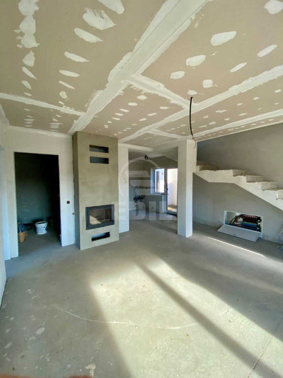 Casă Individuală – Design Modern și Confort Premium