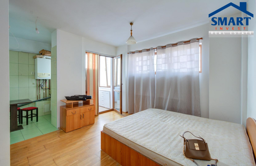 Garsoniera Drumul Taberei Metrou Valea Ialomitei 2009