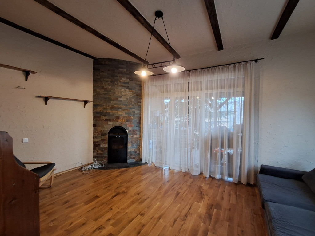 Duplex partial mobilat cu teren 346 mp, 2 locuri parcare GILAU