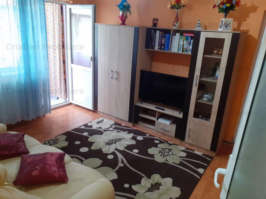 AP. 3 camere, etaj 1, MOBILAT SI UTILAT, zona Viziru 1