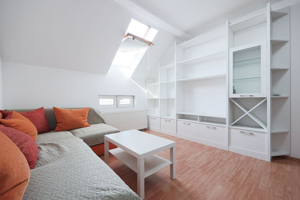 VANDUT! Apartament 2 camere în bloc nou, zona Tabacovici