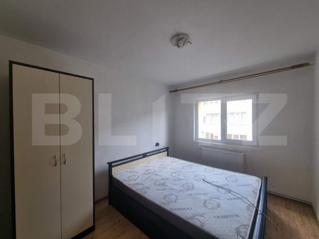 Apartament de 3 camere spațios de închiriat - zona Astra