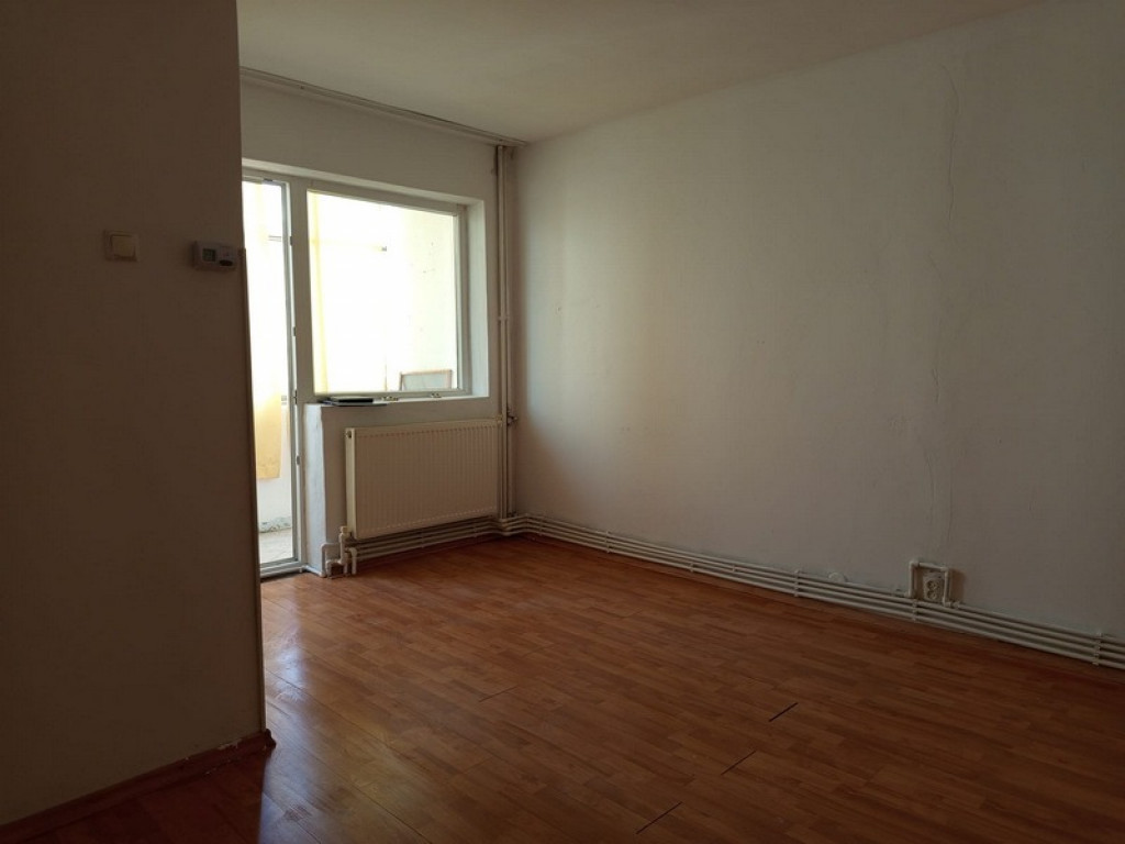 Apartament o camera in Deva, zona Al. Crisului et.3